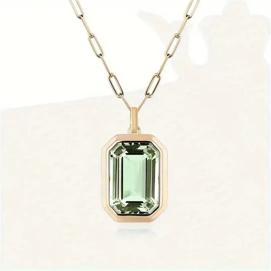 Elegant Emerald Paperclip Link Necklace