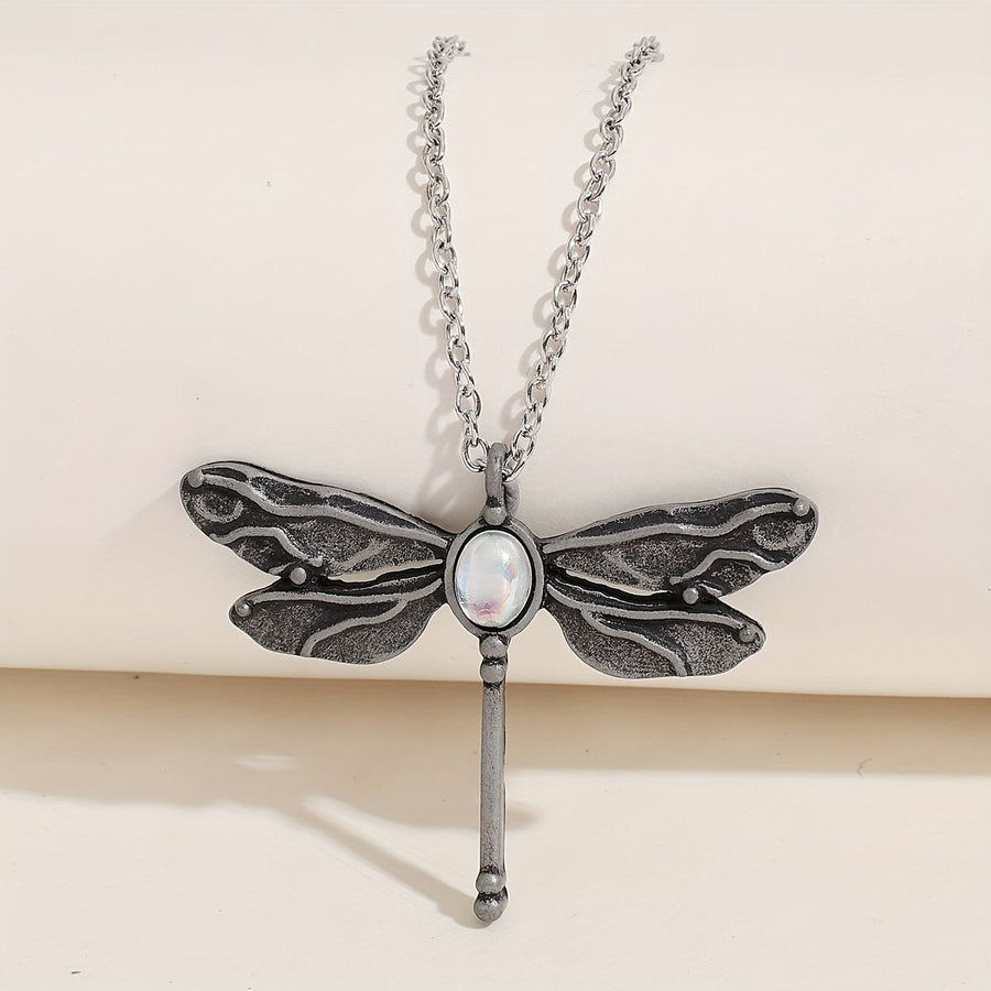 Vintage Dragonfly Pendant Moonstone Necklace