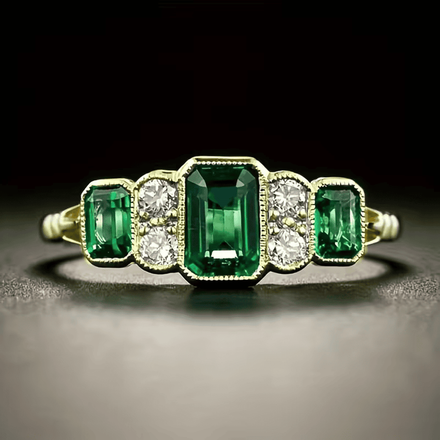 Vintage Heirloom Emerald Ring
